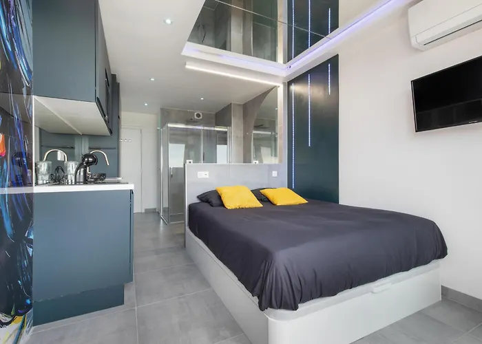 Vida Loca - Vue Mer - Climatisation - Port Nature Village Naturiste Appartement *